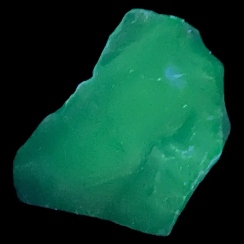Turquoise Translucent Art Glass‎ Cullet Glowing Manganese Slag Glass #5GX147